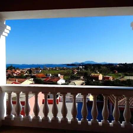 Casa de Férias Corfu Poolside Paradiso-fully Equipped Haven Ýpsos